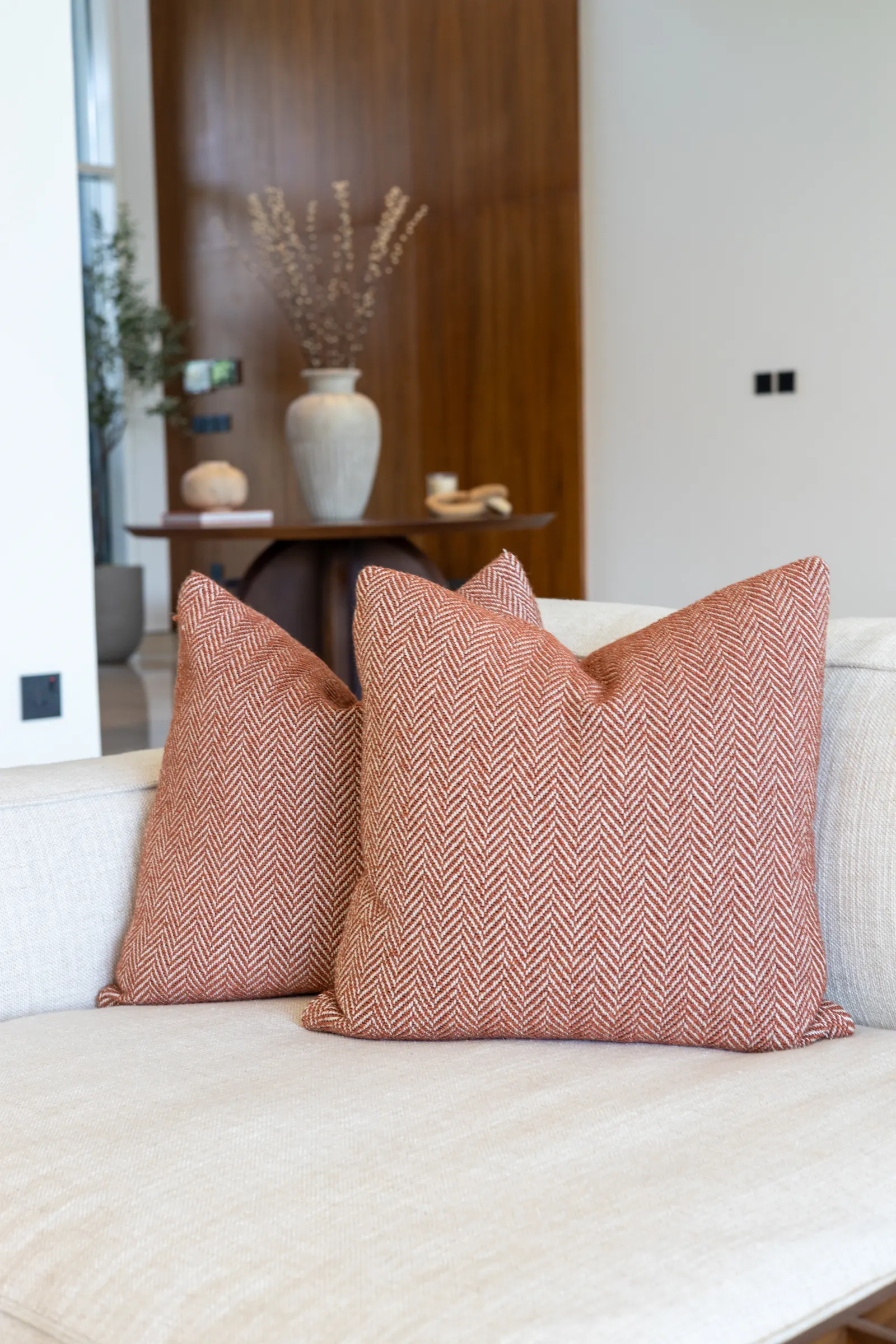 Dubai Hills apartment, gallery shot 1.